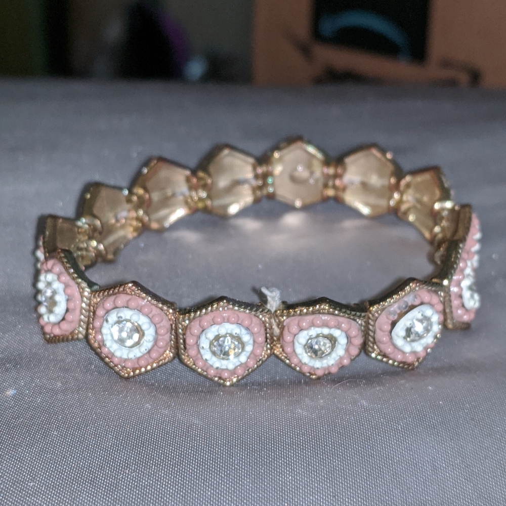 Vintage Statement Stretch Bracelets - image 8